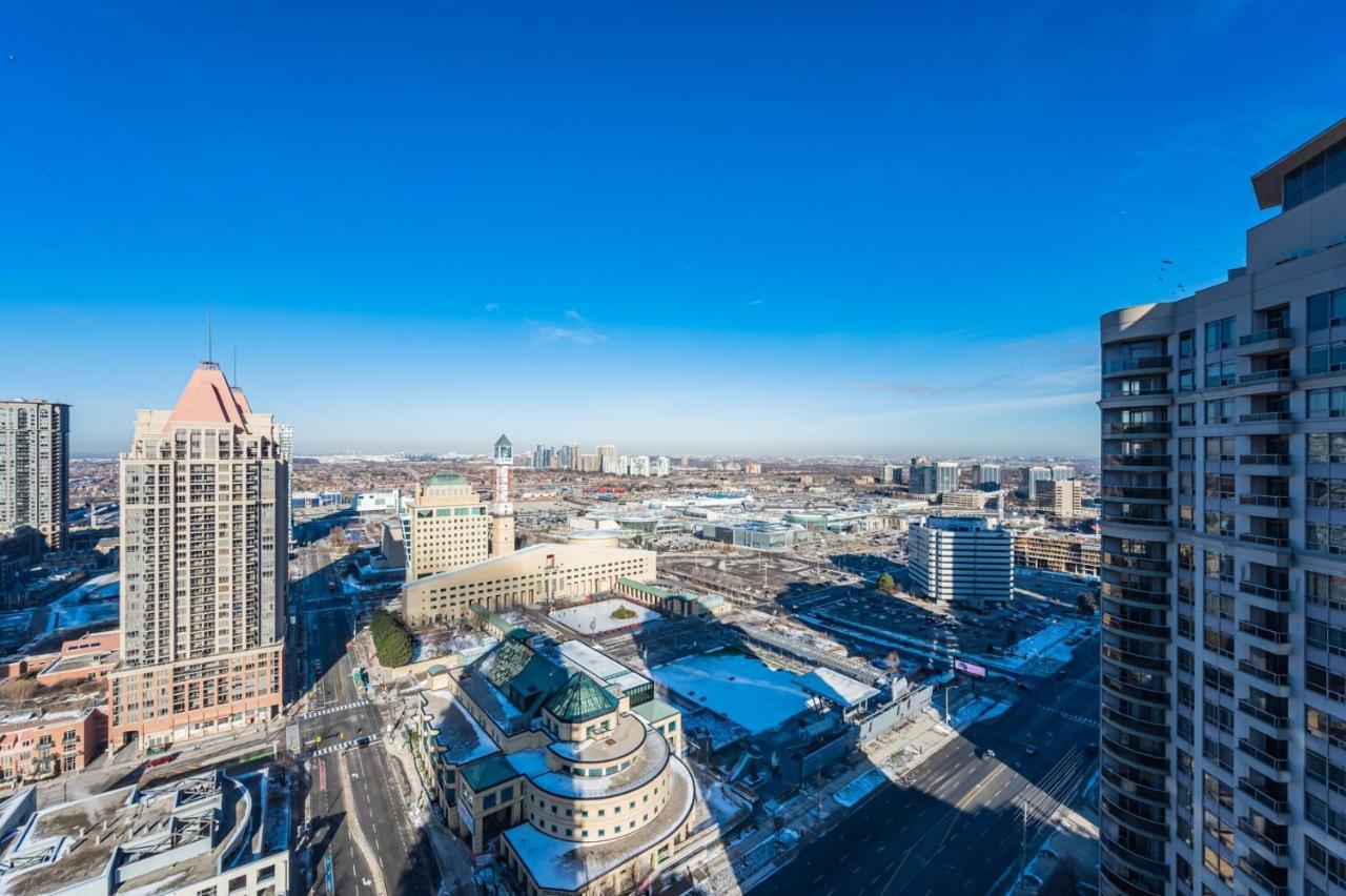 Luxury Apartments In Mississauga Bagian luar foto