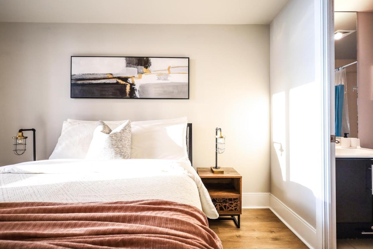 Luxury Apartments In Mississauga Bagian luar foto