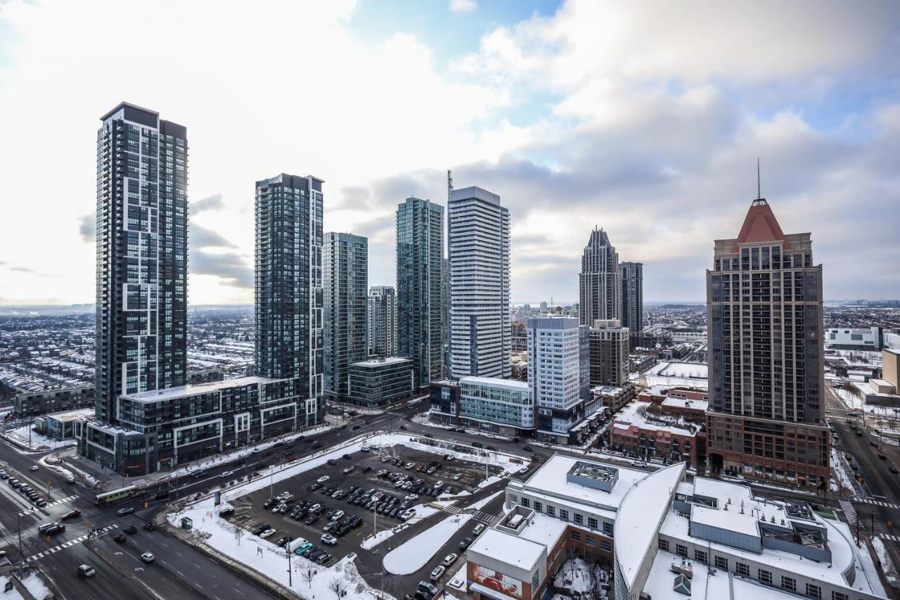 Luxury Apartments In Mississauga Bagian luar foto